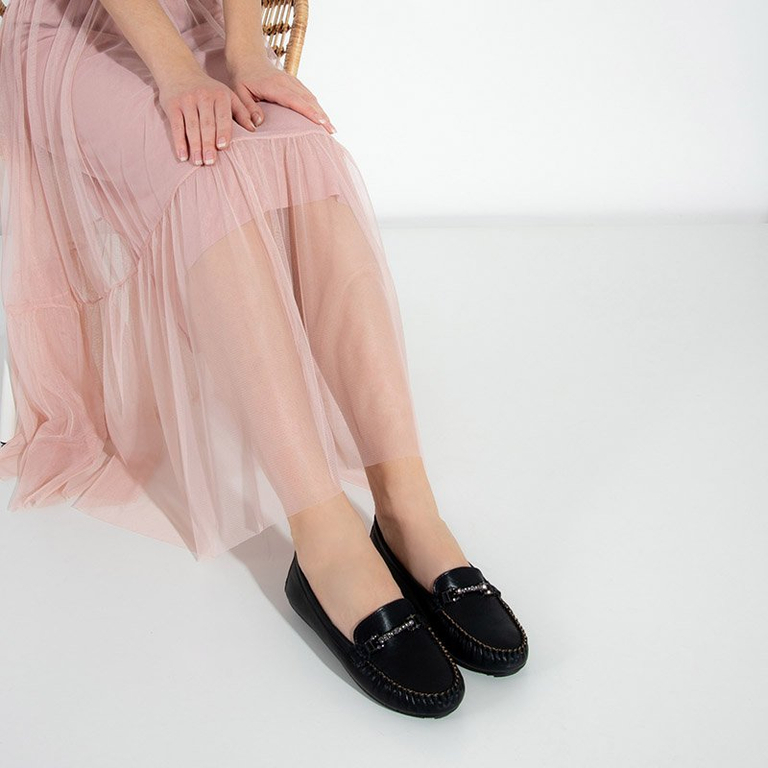 Mocassins noirs pour femmes avec décoration Esiro - Footwear