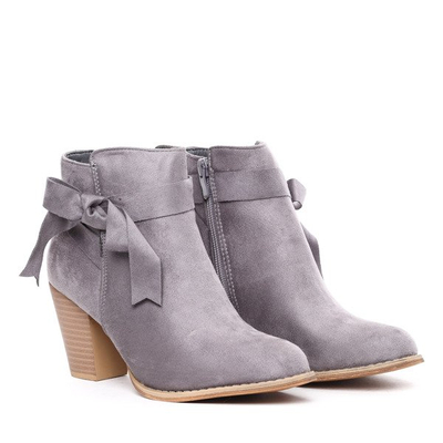 Szare botki z eko zamszu Akane- Obuwie