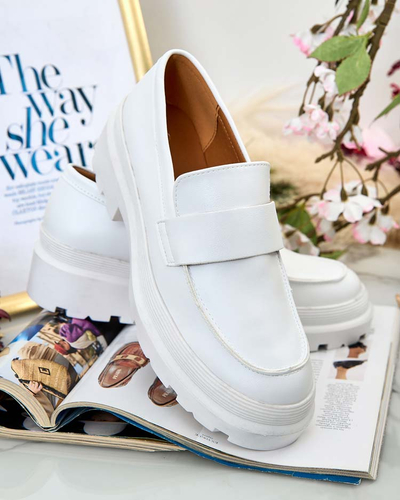 Mocassins pour Femmes Aura Blancs sur Plateforme - Élégants et Confortables, Cuir Écologique