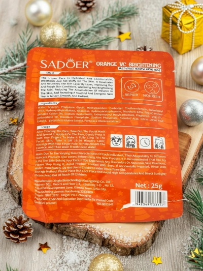 Masque facial en tissu de Noël à la vitamine C - Illuminateur