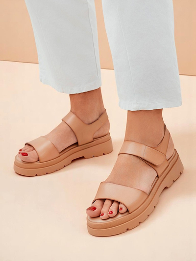 Sandales Royalfashion pour femmes avec une épaisse semelle Otvanna