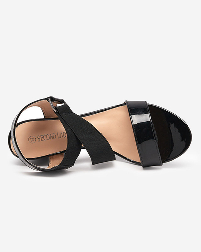 OUTLET Sandales vernies noires pour femme sur le post Wopala-Footwear
