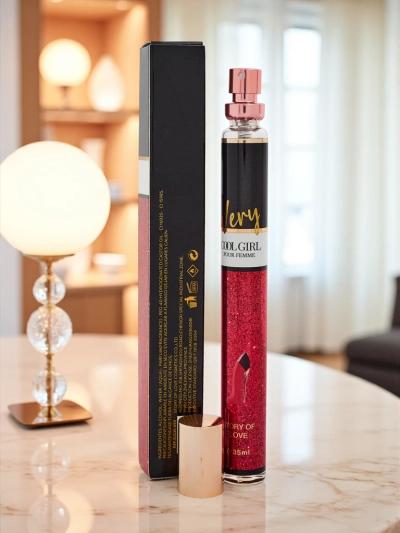 Aura Divina - Perfumy Damskie Very Cool Girl Story of Love 30ml