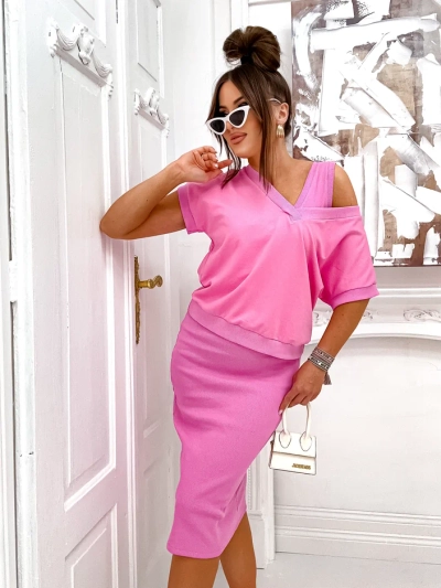 Ensemble Royalfashion pour femmes avec un haut révélateur et une robe de longueur genou