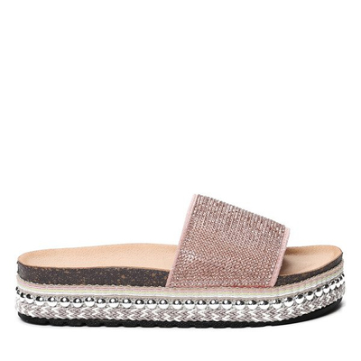 Różowe klapki z cyrkoniami na platformie Naomie- Obuwie