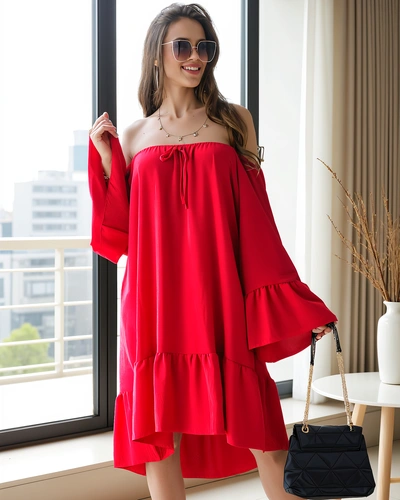 Robe décolletée Royalfashion pour femmes avec volants surdimensionnée
