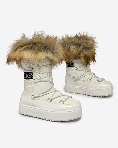 Royalfashion Chaussures à enfiler a'la snow boots avec fourrure pour enfants en blanc Asika