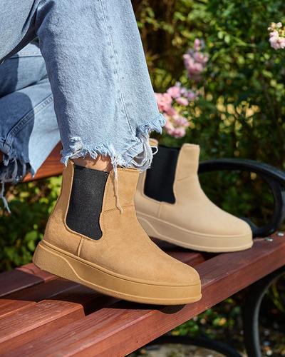 Royalfashion Bottes a'la snow boots pour femme en couleur camel Uteris
