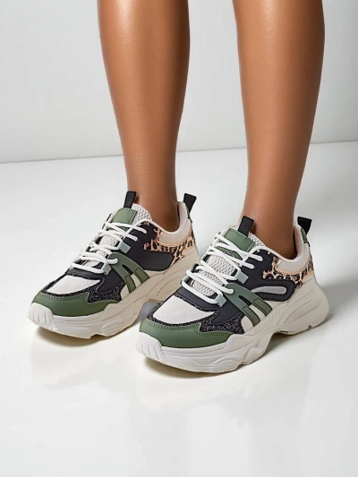 Baskets sportives Royalfashion pour femmes sur une semelle plus épaisse Aimo