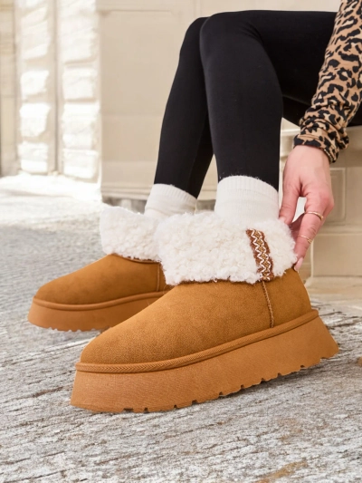 Bottes de neige pour femmes Royalfashion avec fourrure Rovvoy