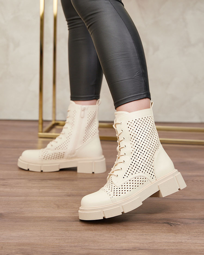 Bottes pour femmes beiges ajourées à talons plats Rolika - Footwear
