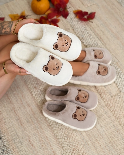 Royalfashion Pantoufles blanches en fourrure pour femme avec ours en peluche Hettres