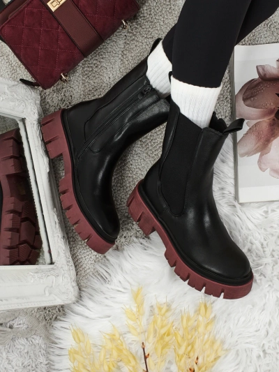Bottines montantes pour femmes en cuir écologique avec semelle colorée Dorvella