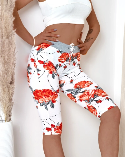 Short femme blanc 3/4 avec fleurs rouges GRANDE TAILLE - Vêtement