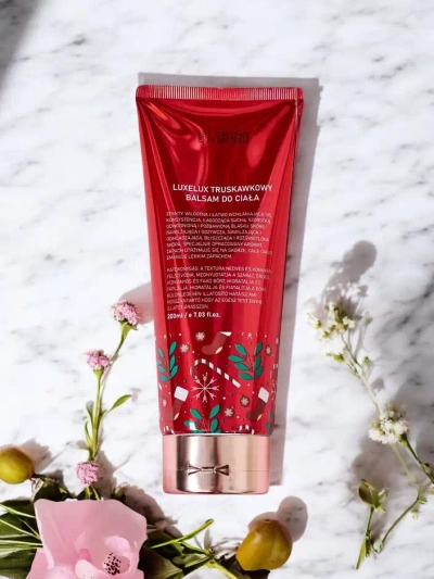 Baume corporel Luxelux de Noël au parfum de fraise 300 ml