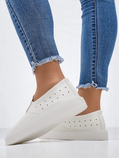 Chaussures à enfiler perforées pour femmes Royalfashion Emayla