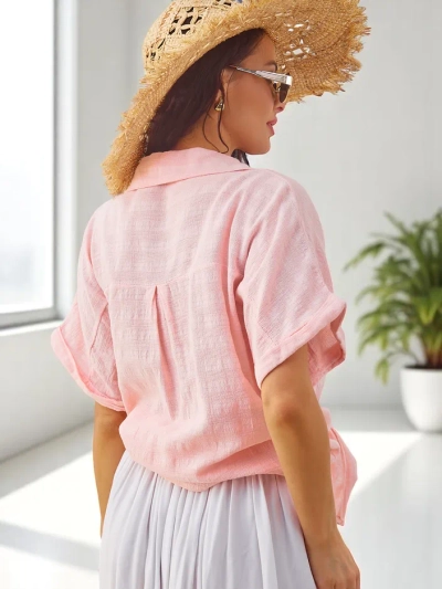 Chemise en coton pour femmes Royalfashion avec embossage et manches courtes