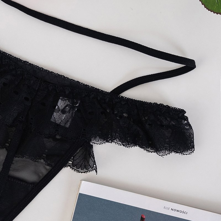 String femme en dentelle noire - Sous-vêtements