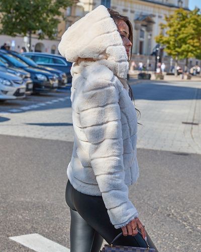 Royalfashion Veste femme imitation fourrure crème