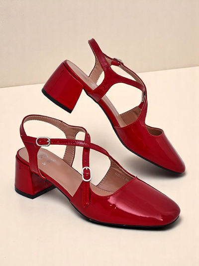 Royalfashion Escarpins femme à talons bas avec brides décoratives Lollita