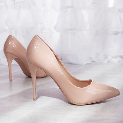 Escarpins vernis beiges sur un talon Monte Carlo - Chaussures 1