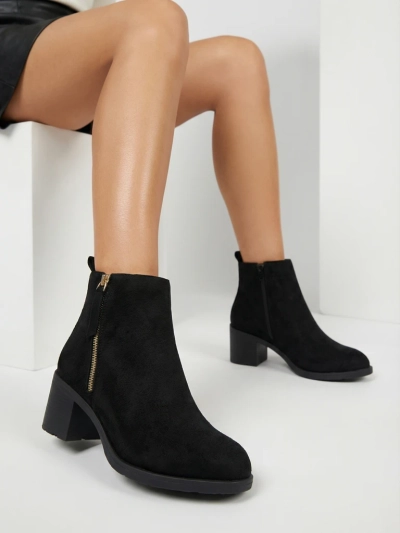 Royalfashion Bottines basses à talon aiguille pour femmes en éco-daim noir Rejerry