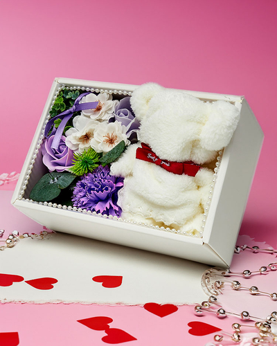 Royalfashion Flowerbox Fleurs dans une boîte avec un ours en peluche