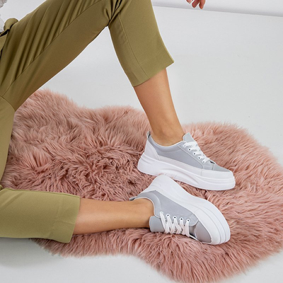 Baskets en cuir écologique pour femmes argentées de Metrodora - Footwear