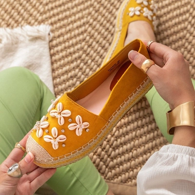 OUTLET Espadrilles jaunes pour femmes avec décorations Izira - Chaussures