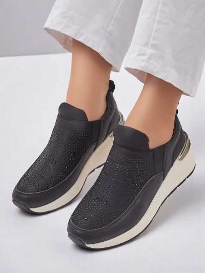 Chaussures de sport pour femmes slip-on Royalfashion avec strass Elera