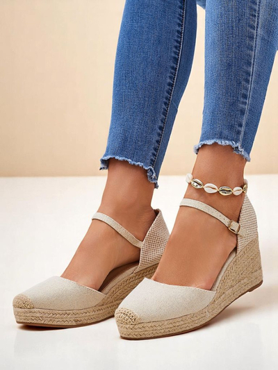 Sandales compensées pour femmes Callista Royalfashion beige cuir écologique