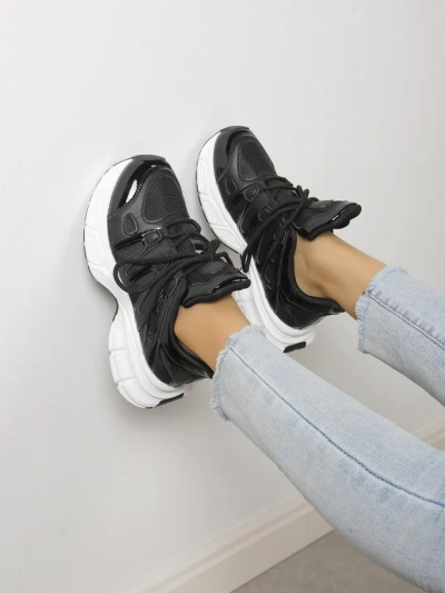 Chaussures de sport pour femmes Royalfashion sur une semelle épaisse Loness