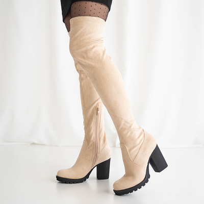 Cuissardes femme beiges sur le poste de Shevao - Chaussures