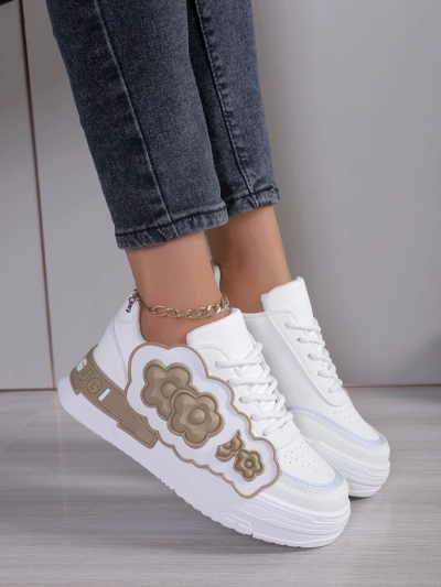 Sneakers Royalfashion pour femmes avec partie supérieure décorative Nendales