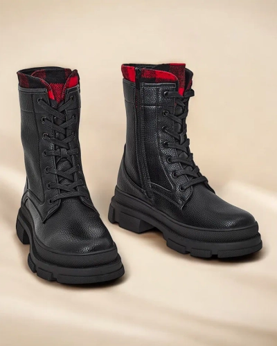 Cheville de femmes en cuir écologique de Royalfashion workery Fezze