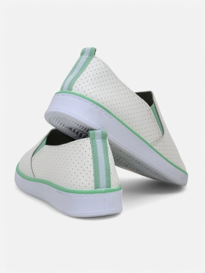 Royalfashion Chaussures à enfiler perforées pour femmes Kassias