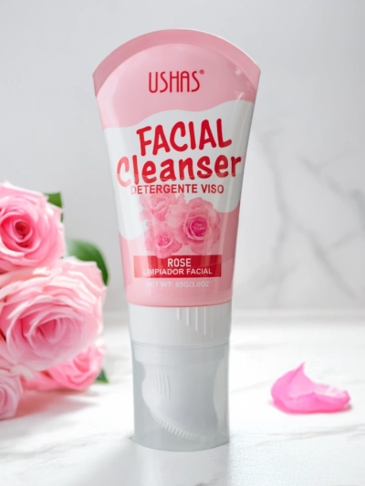 Mousse nettoyante hydratante à la rose pour le visage 85g