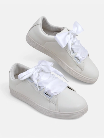Baskets en éco-cuir pour femmes Royalfashion avec lacets décoratifs Etti