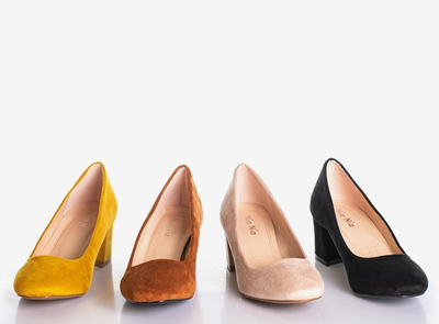 Escarpins noirs pour femmes sur le montant bas Give Love - Chaussures 1
