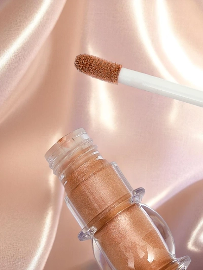 Enlumineur liquide pour le visage avec pinceau Sunset Kiss