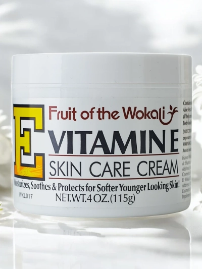 Crème pour le visage avec de la vitamine E 115g
