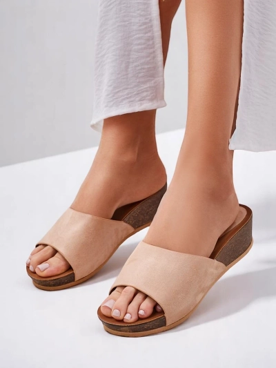 Sandales pour femmes Royalfashion sur une petiteplateforme Maderas