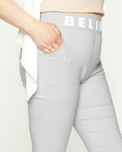Pantalon en tissu pour femmes avec lettrage gris clair - Vêtements
