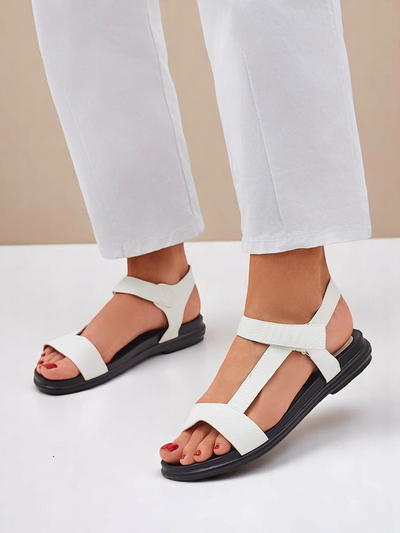 Sandales plates pour femmes Royalfashion Lillia