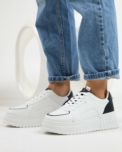 Chaussures de sport en éco-cuir noir et blanc pour femmes sur la plateforme Cerecha - Footwear