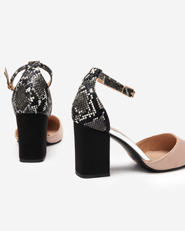 OUTLET Sandales pour femmes beiges sur un poteau Krisco - Footwear