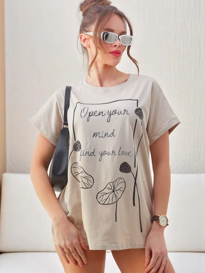 T-shirt en coton pour femmes Royalfashion avec un imprimé intéressant