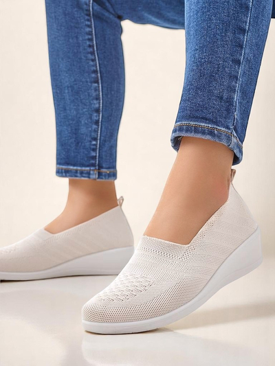 Royalfashion Mocassins pour femmes sur un petit wedges Epoles