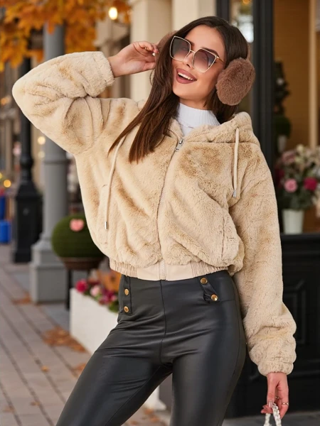 Veste en fausse fourrure pour femmes de Royalfashion