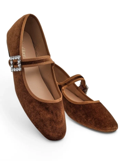 Royalfashion Ballerines pour femmes en velours avec une boucle et une sangle Enribes